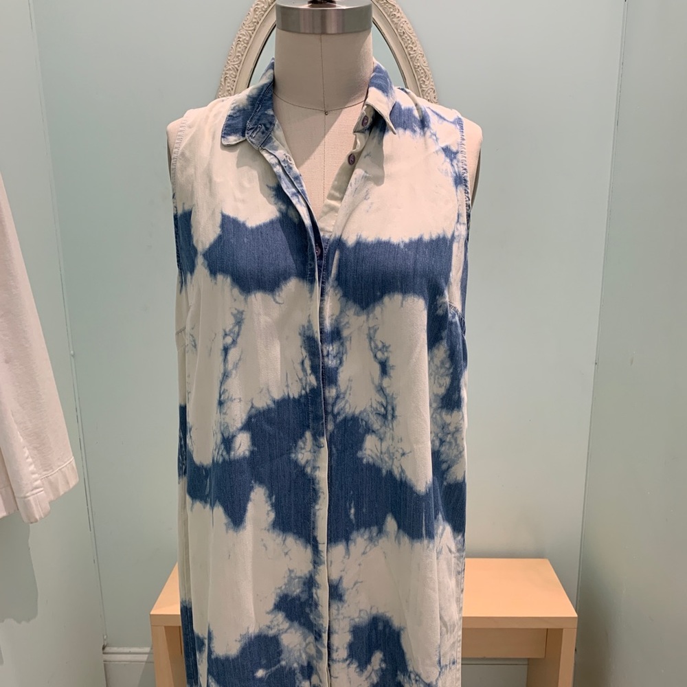 Denim bleached dyed Shirt dress